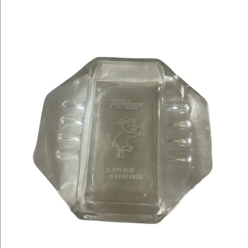 Vintage Travel Lodge Sleepy Bear ash tray